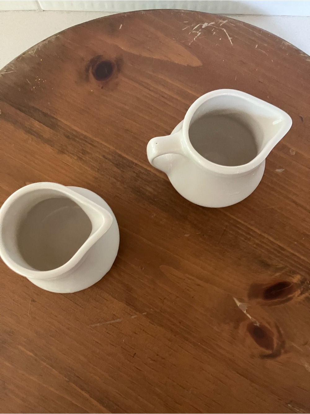 Pair of vintage White ironstone Creamer Pitchers - Picture 6 of 6